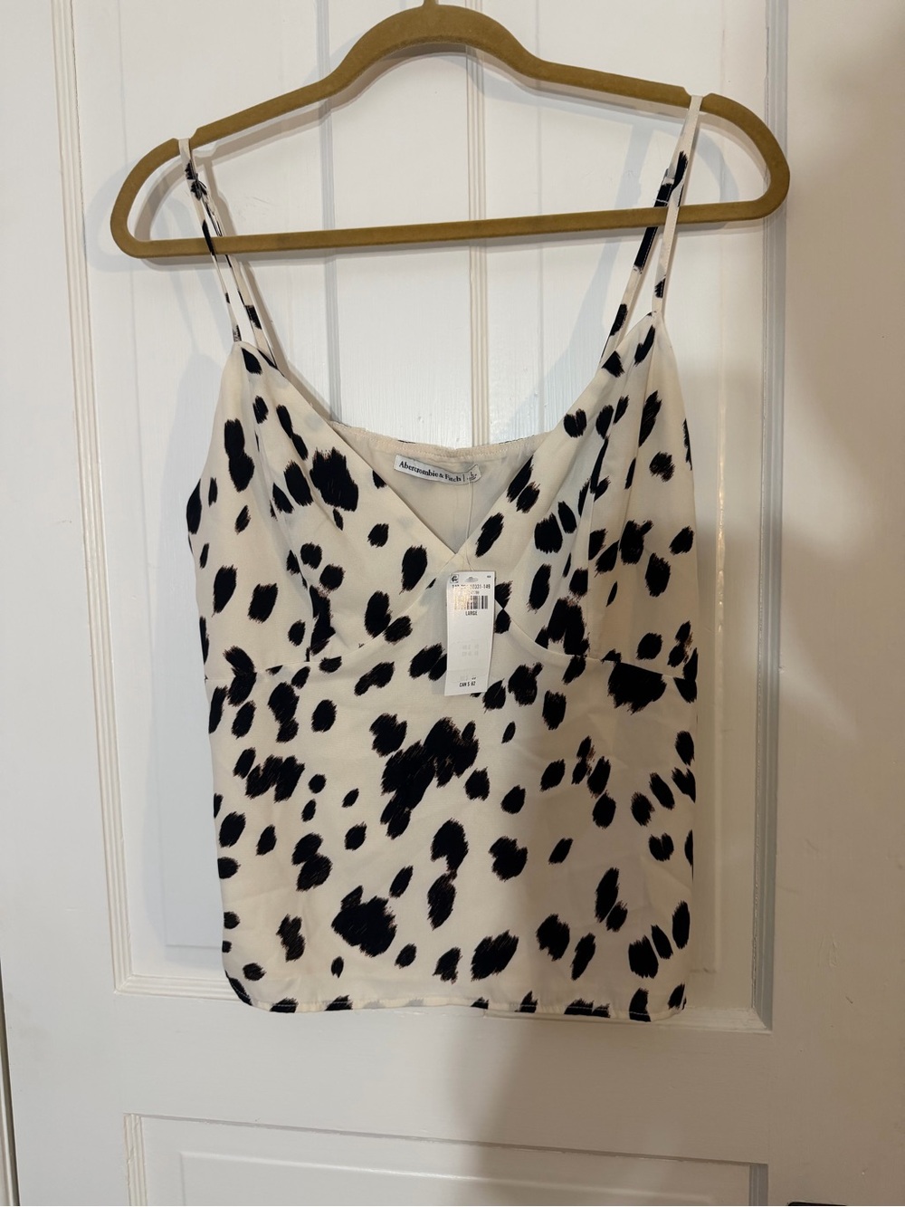 Abercrombie & Fitch Black and White Spot V-Neck Cami
